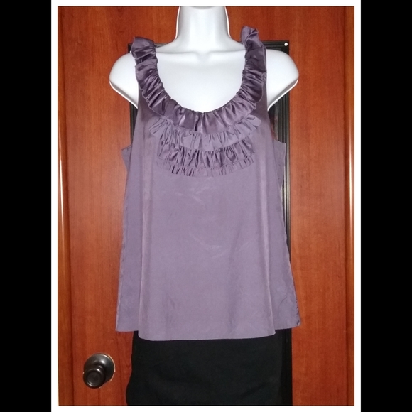 Banana Republic Tops - BANANA REPUBLIC NWOT 100% silk blouse